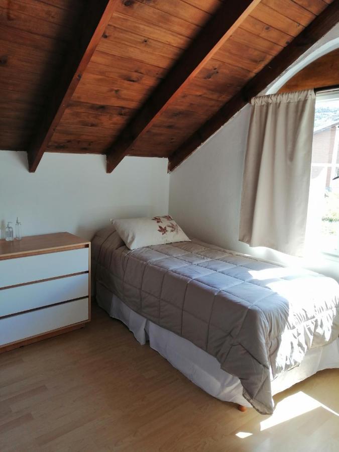Yellow House Cottage Ел Чалтен Екстериор снимка