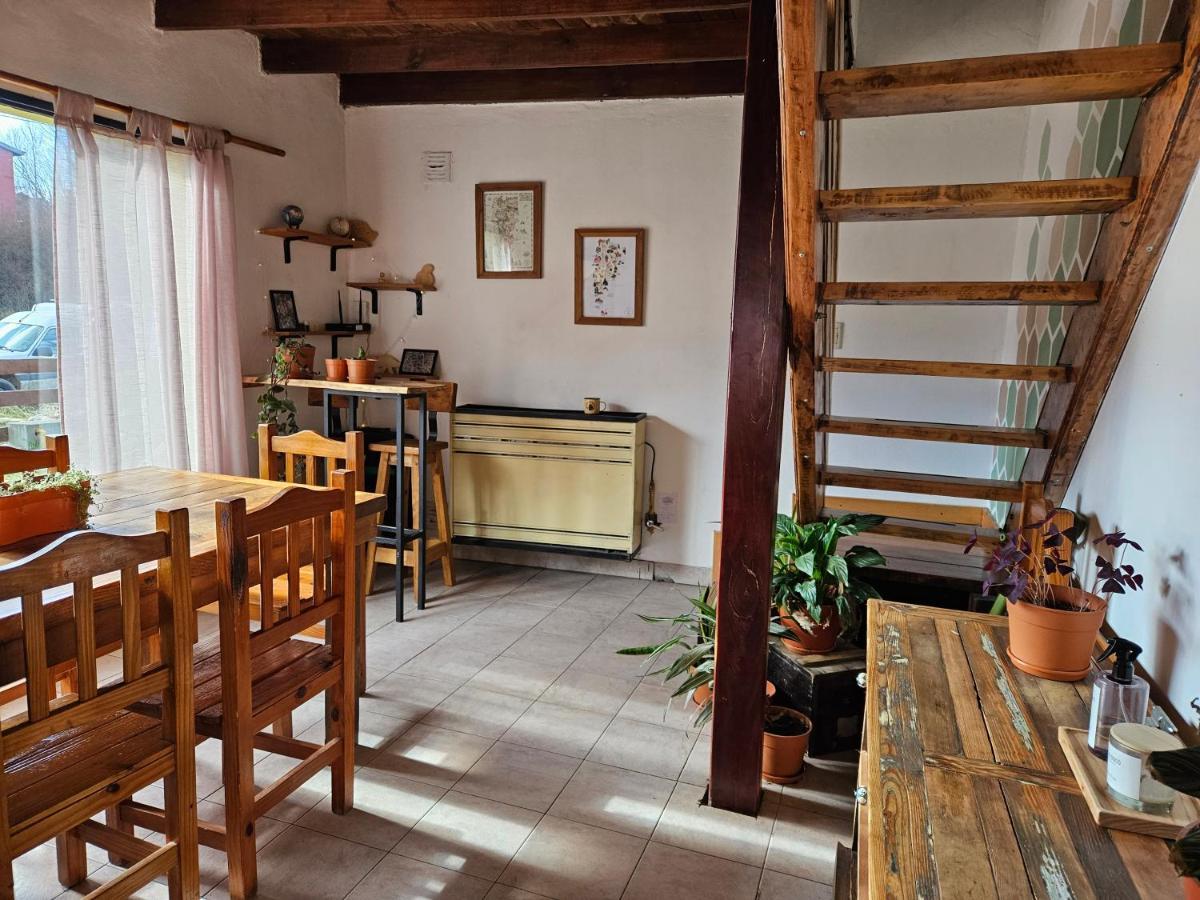 Yellow House Cottage Ел Чалтен Екстериор снимка