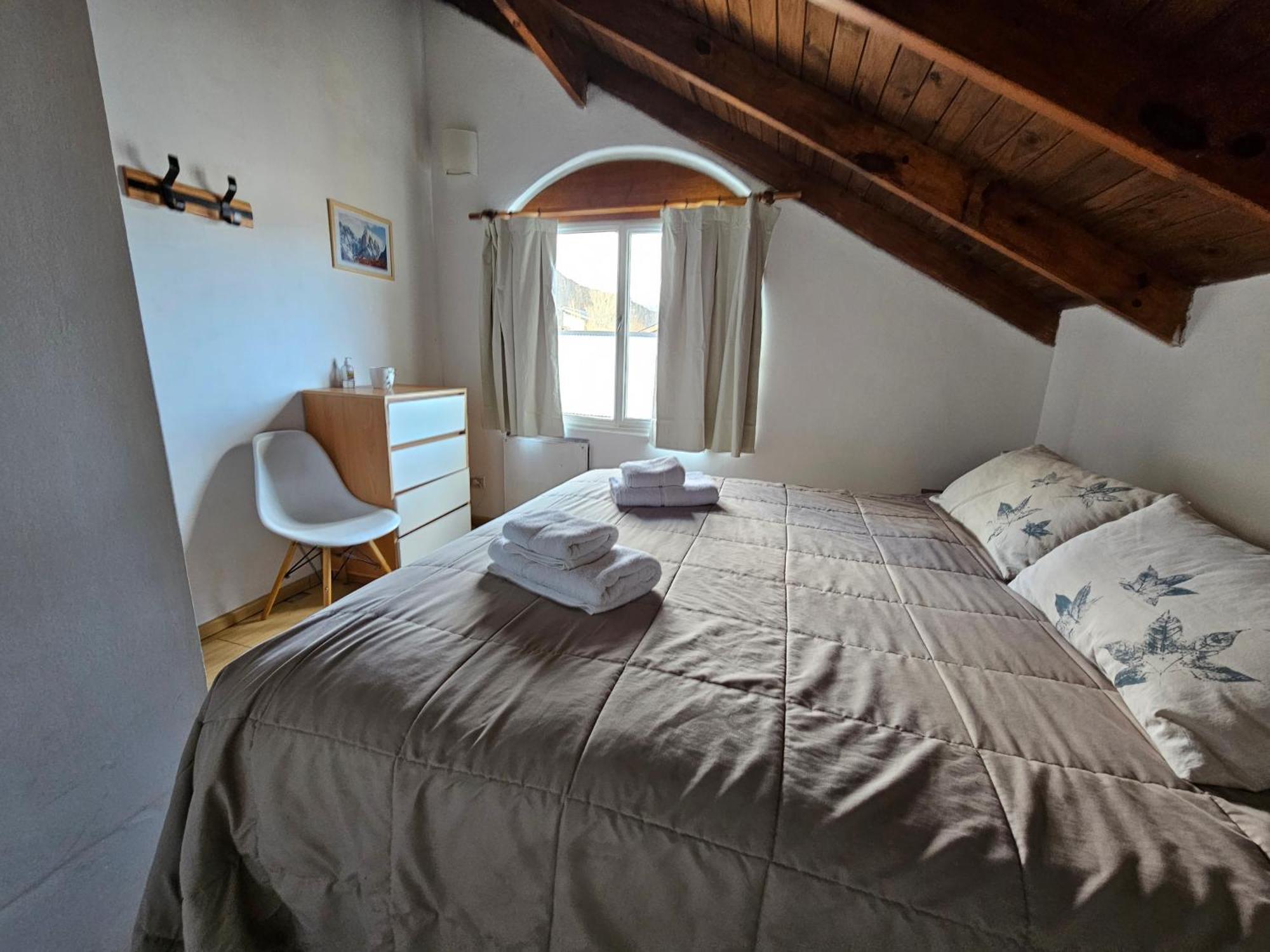 Yellow House Cottage Ел Чалтен Екстериор снимка